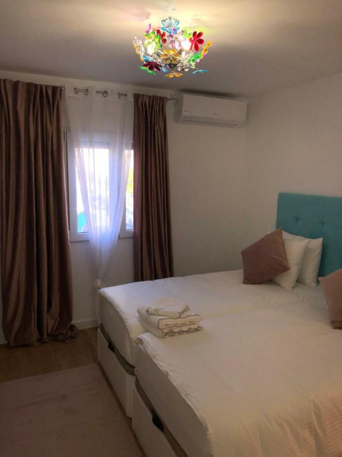 Exclusive Beach Apartment Valence Extérieur photo