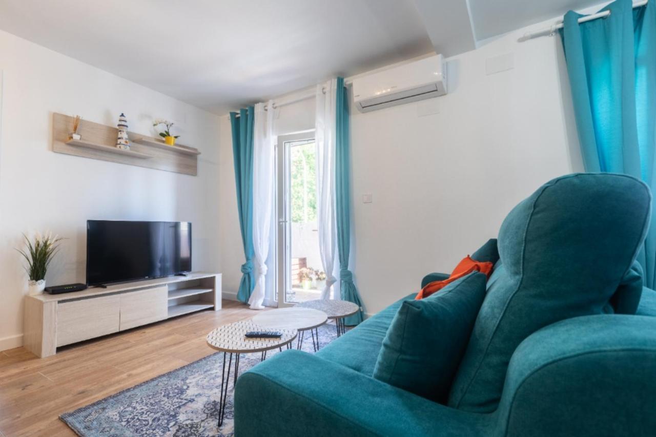 Exclusive Beach Apartment Valence Extérieur photo